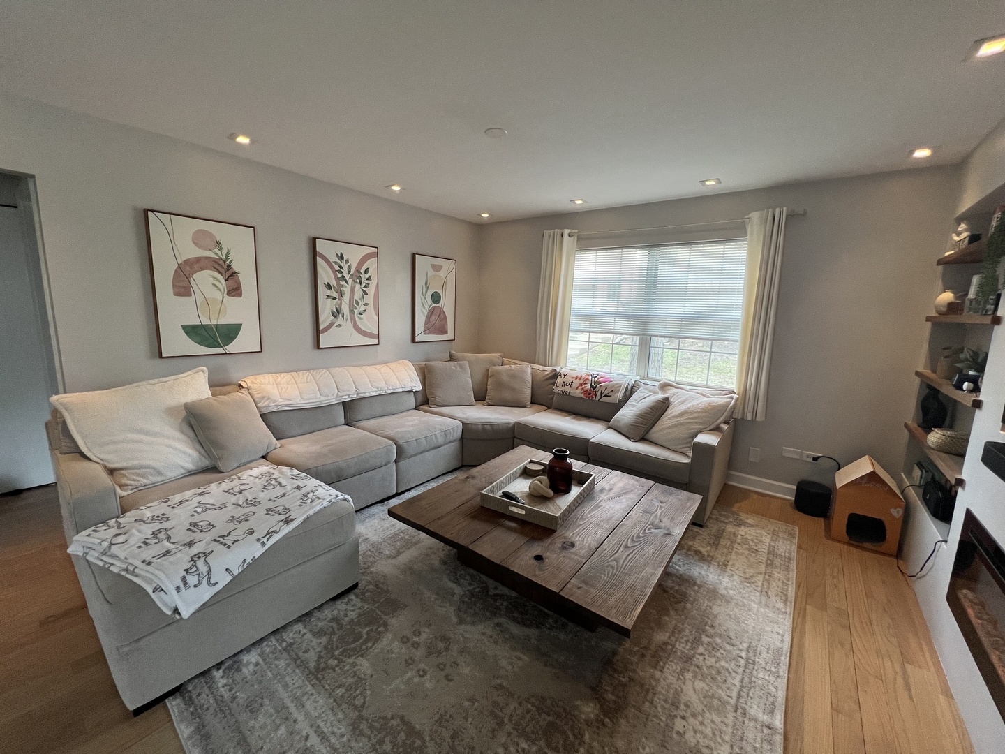 443 N Lake Shore Drive, Palatine, IL 60067