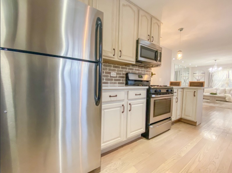 443 N Lake Shore Drive, Palatine, IL 60067