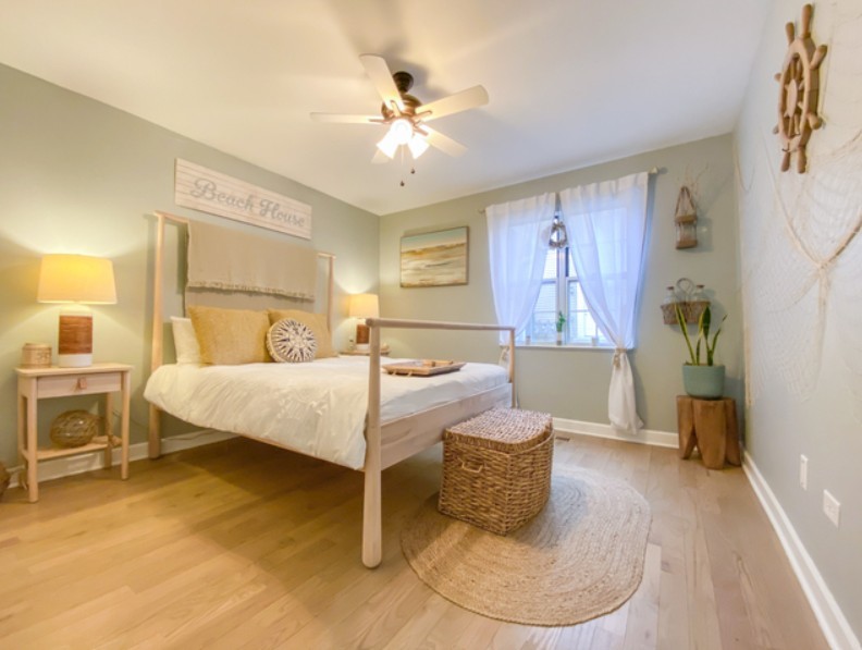 443 N Lake Shore Drive, Palatine, IL 60067