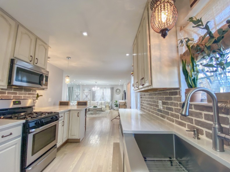 443 N Lake Shore Drive, Palatine, IL 60067