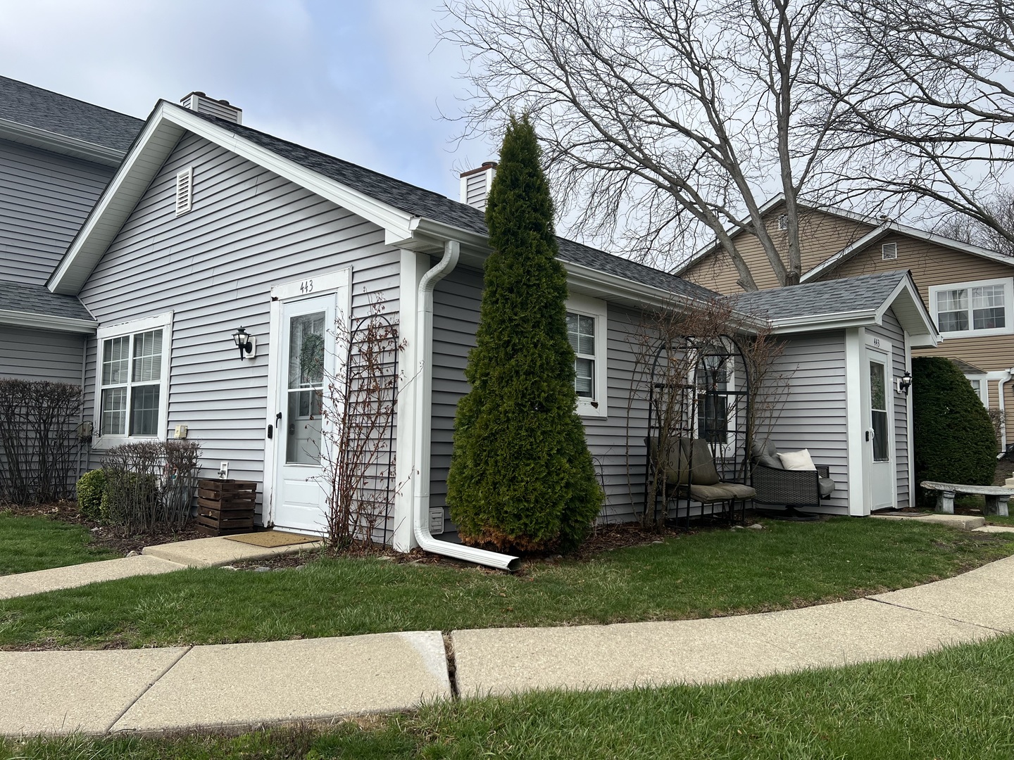 443 N Lake Shore Drive, Palatine, IL 60067