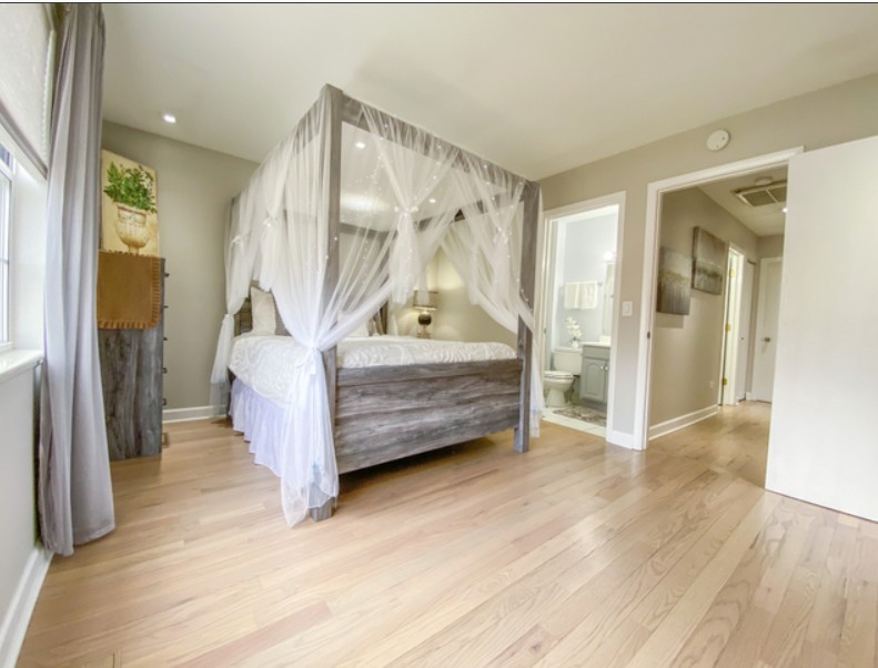 443 N Lake Shore Drive, Palatine, IL 60067