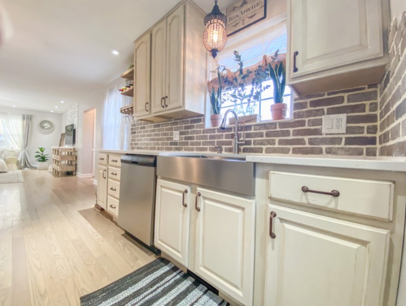 443 N Lake Shore Drive, Palatine, IL 60067