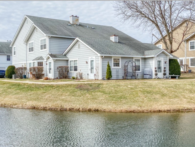 443 N Lake Shore Drive, Palatine, IL 60067