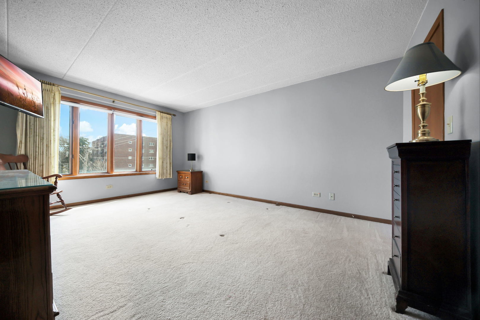 1389 Perry Street #203, Des Plaines, IL 60016