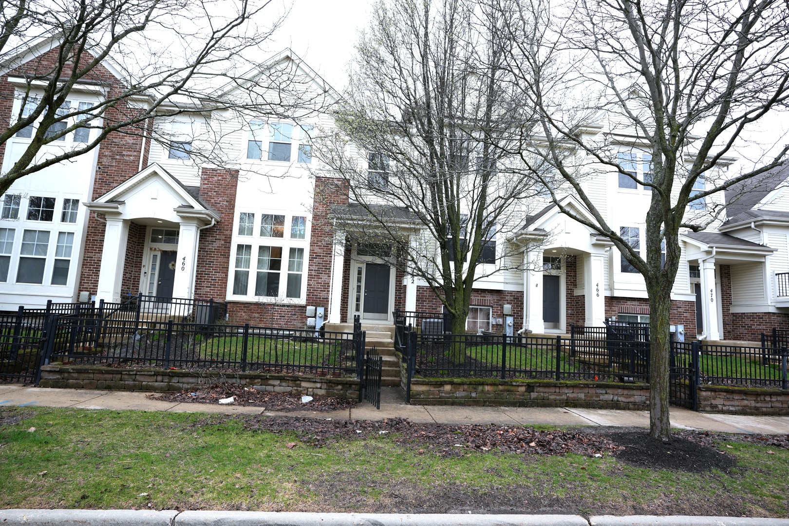 462 GROSVENOR Lane, Aurora, IL 60504