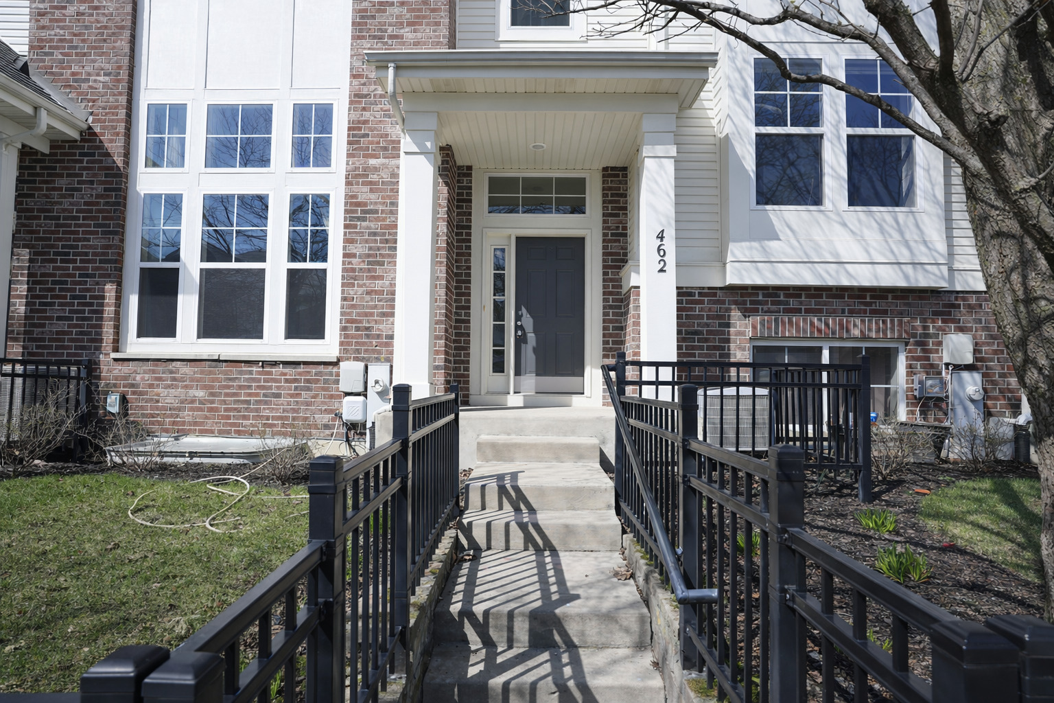 462 GROSVENOR Lane, Aurora, IL 60504