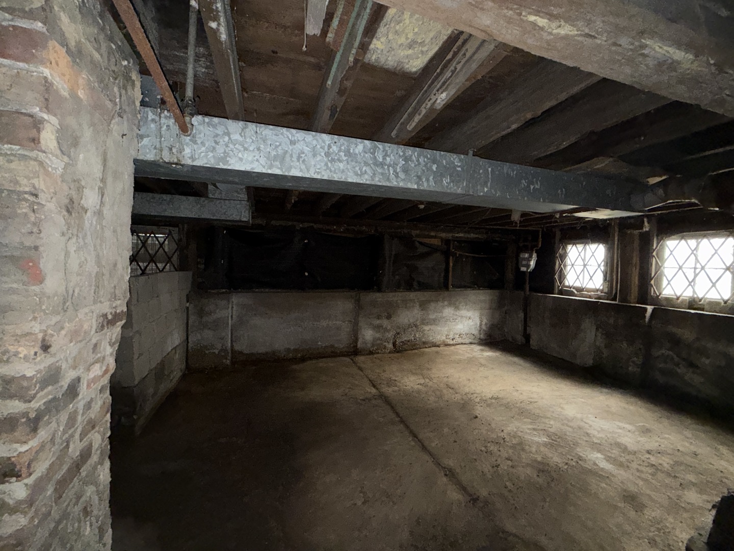 7919 S Escanaba Avenue, Chicago, IL 60617