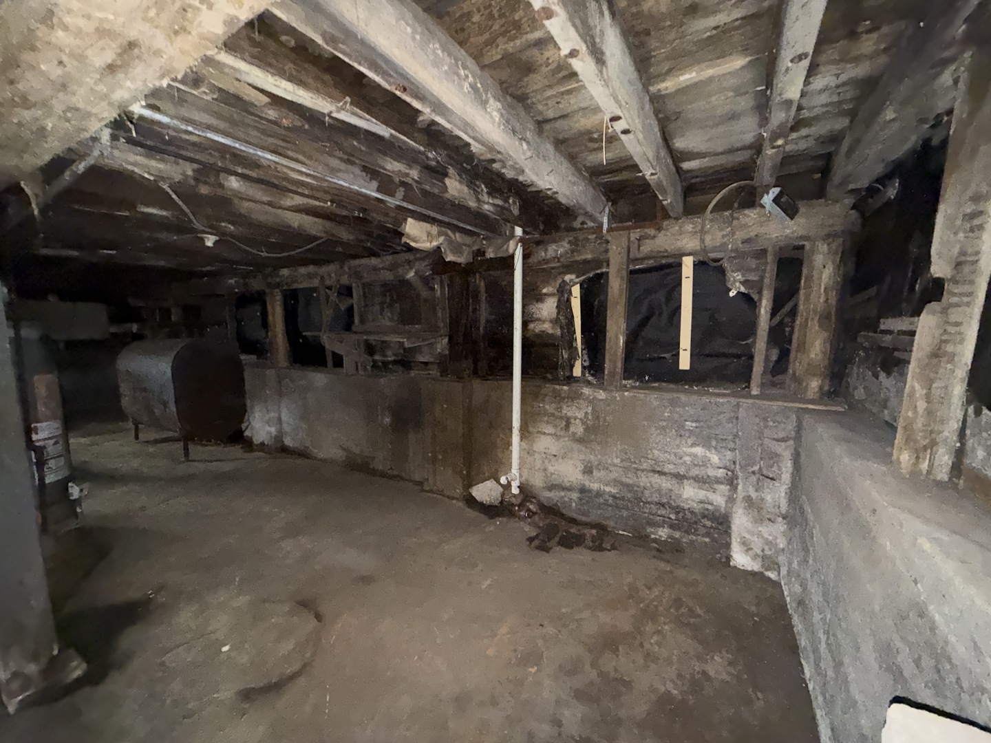 7919 S Escanaba Avenue, Chicago, IL 60617