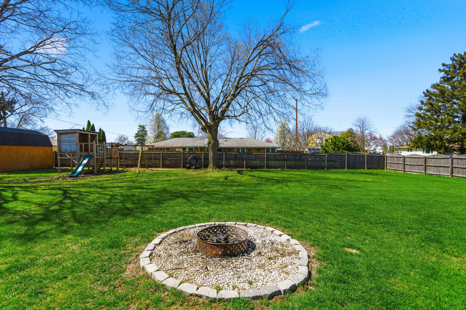 3311 Pinecrest Drive, Joliet, IL 60435-8725