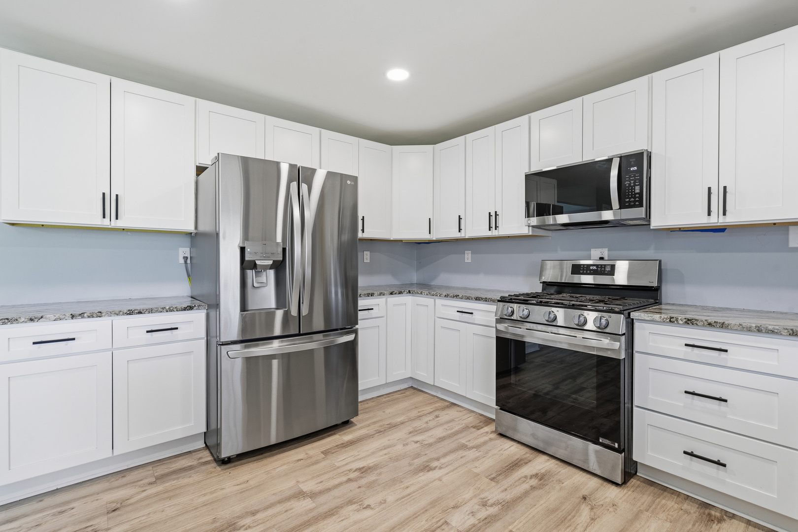 3311 Pinecrest Drive, Joliet, IL 60435-8725