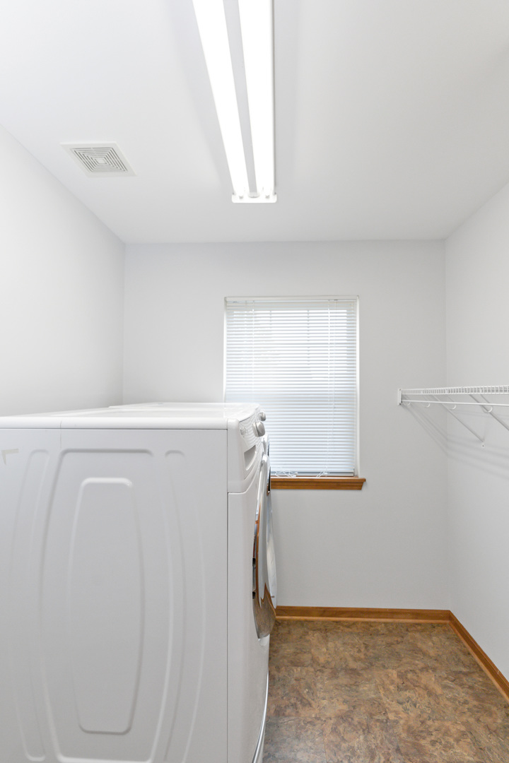 3311 LAFAYETTE Street, Elgin, IL 60123