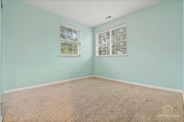 452 Jamestown Court, Aurora, IL 60502