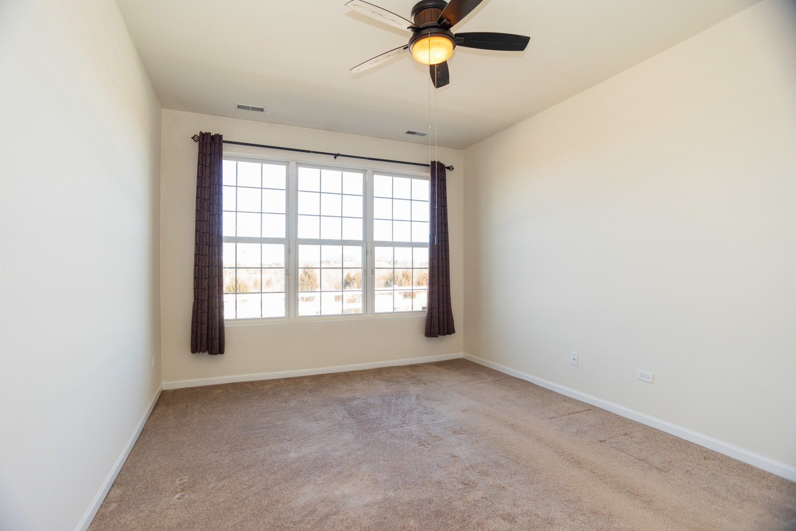 13340 Mockingbird Court, Huntley, IL 60142