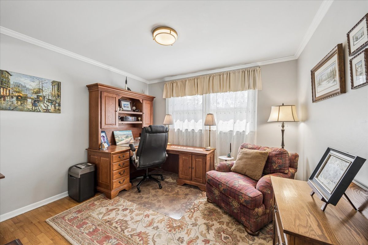 425 79th Street, Willowbrook, IL 60527