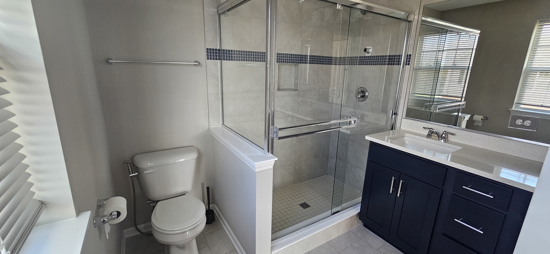 210 Timberleaf Circle, Roselle, IL 60172