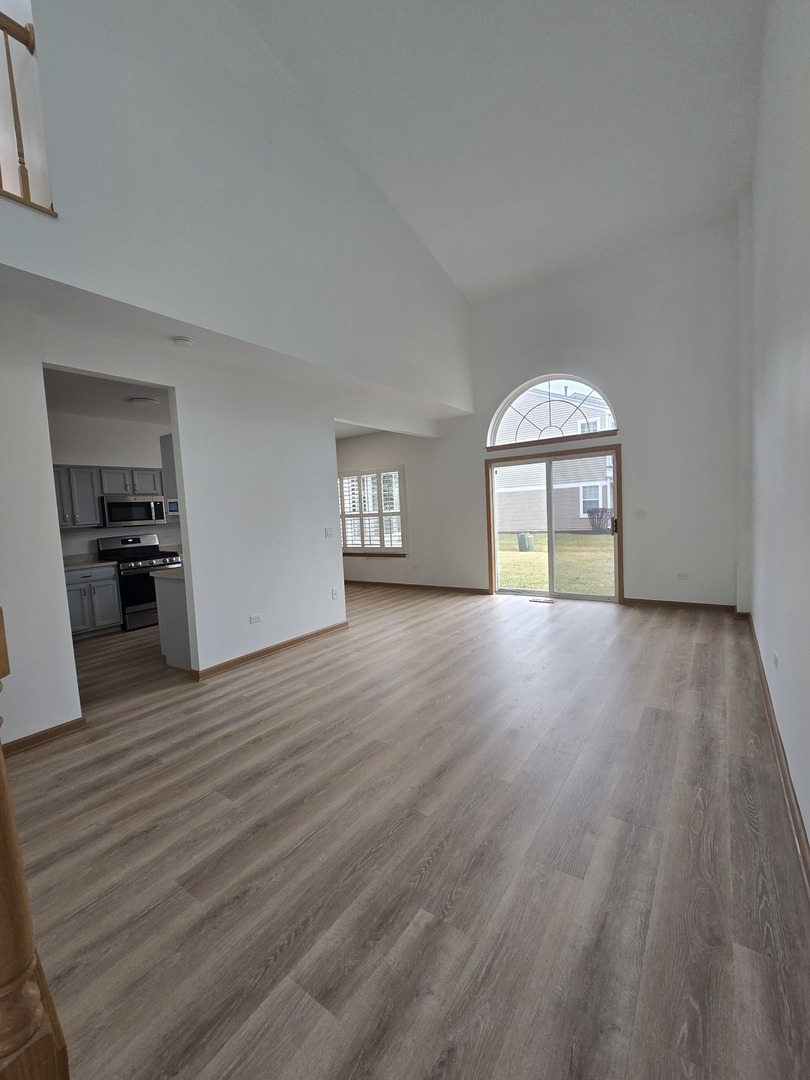 4135 Oak Tree Lane #4135, Plainfield, IL 60586