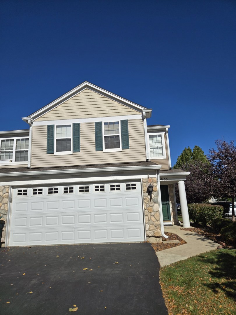 4135 Oak Tree Lane #4135, Plainfield, IL 60586