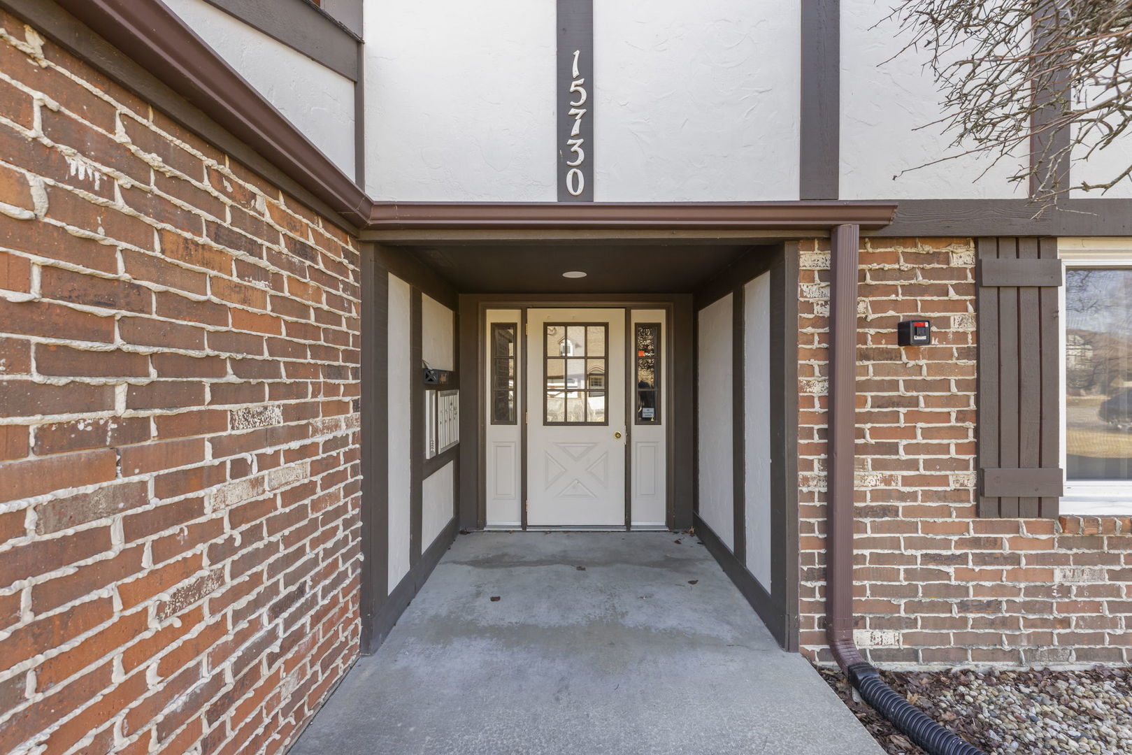 15730 ORLAN BROOK Drive #208, Orland Park, IL 60462