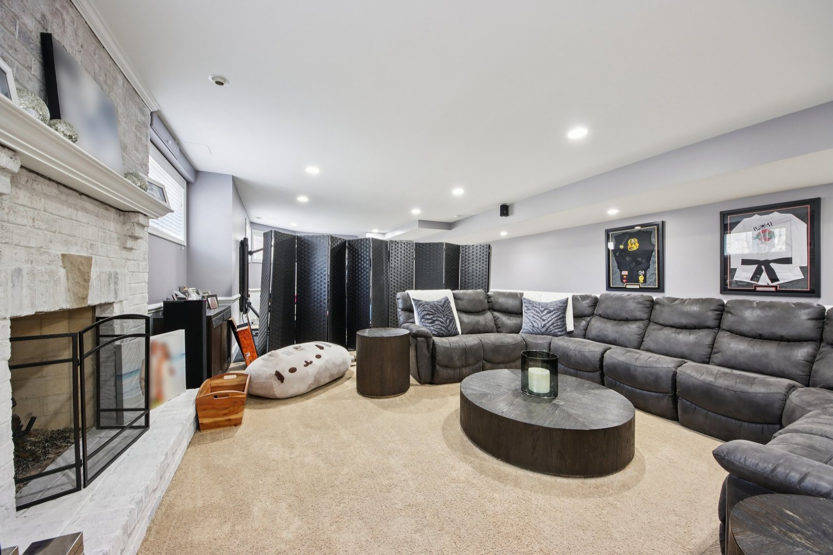 988 Danielson Court, Gurnee, IL 60031