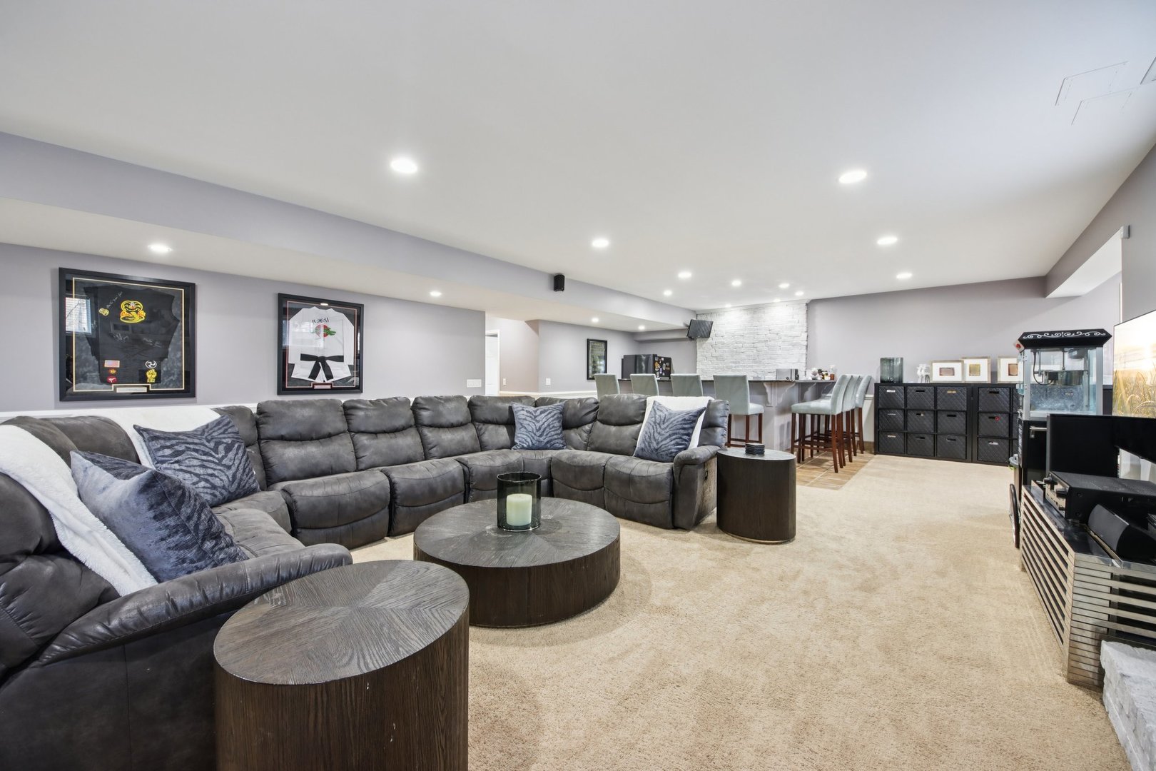 988 Danielson Court, Gurnee, IL 60031