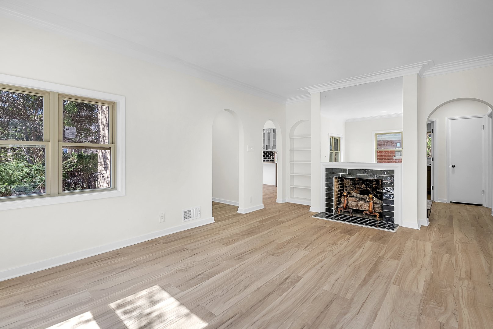 1039 Forest Hill Street, Calumet City, IL 60409