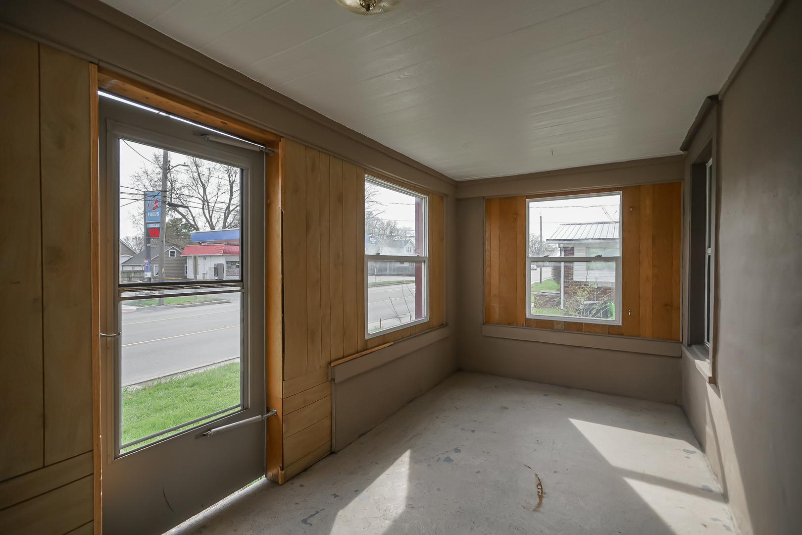 711 Peoria Street, Washington, IL 61571