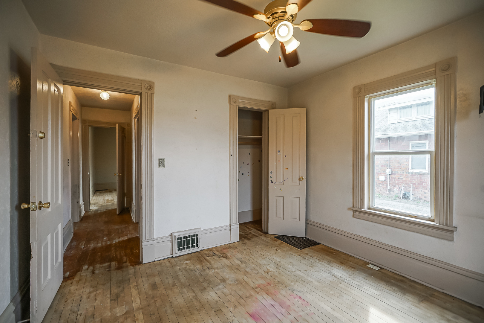 711 Peoria Street, Washington, IL 61571