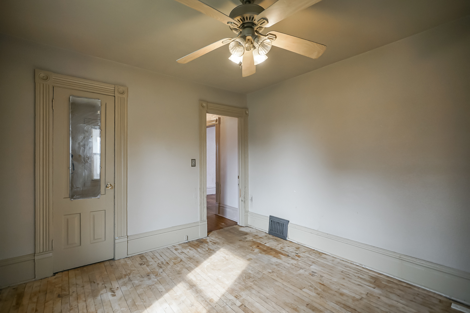 711 Peoria Street, Washington, IL 61571