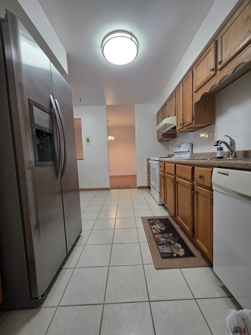 1415 E Central Road #318C, Arlington Heights, IL 60005