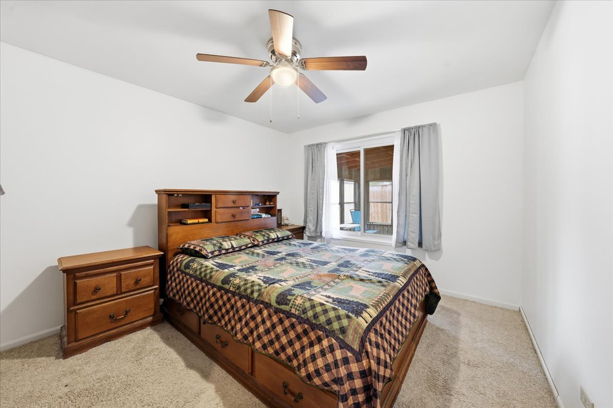 7653 W North Avenue, Frankfort, IL 60423