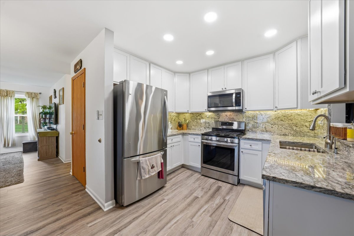 7653 W North Avenue, Frankfort, IL 60423