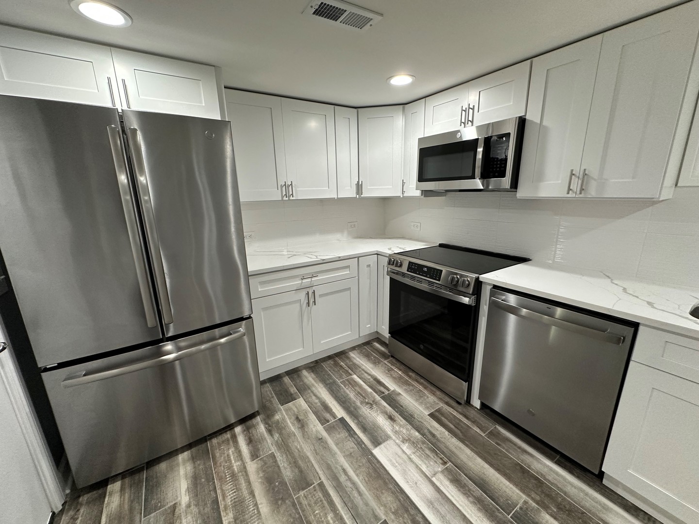 2233 N Lawler Avenue #GDN, Chicago, IL 60639