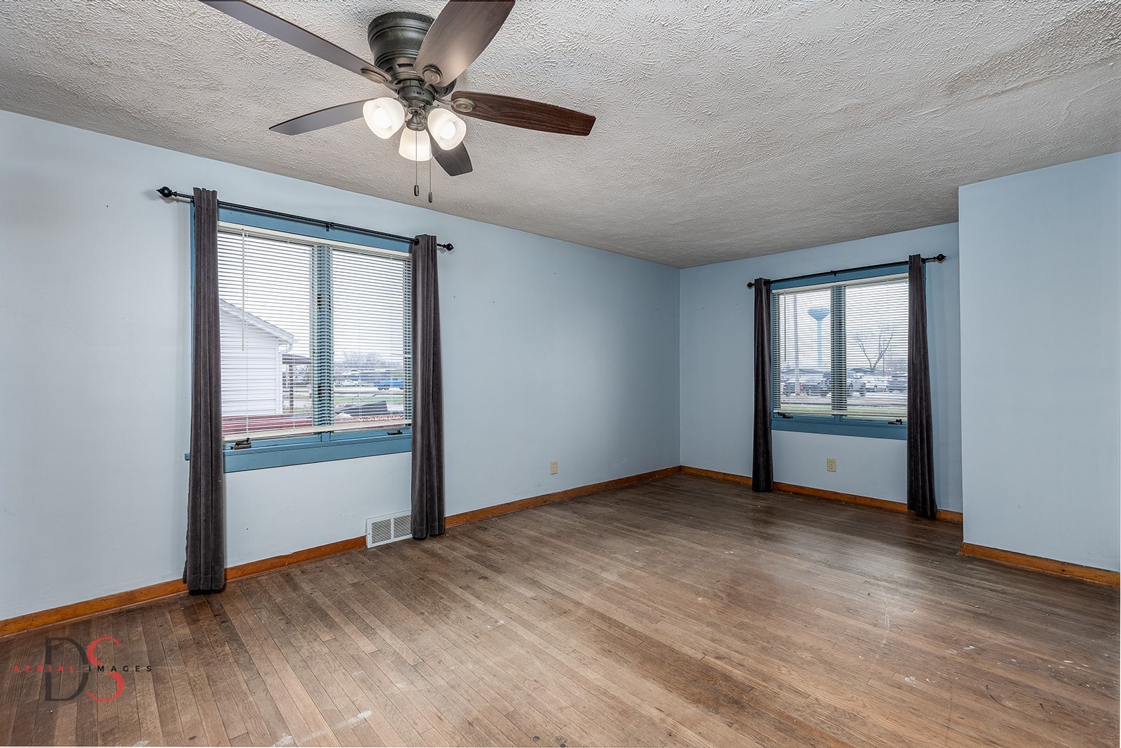 319 Railroad Avenue, Ottawa, IL 61350