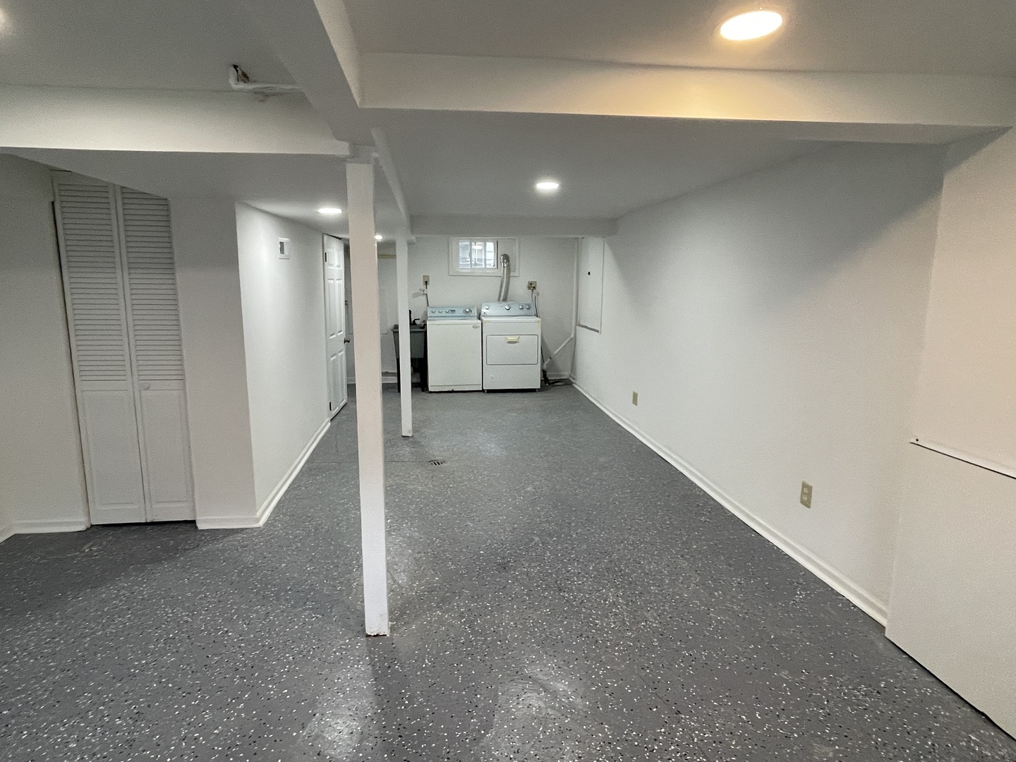 114 E Richmond Street, Westmont, IL 60559