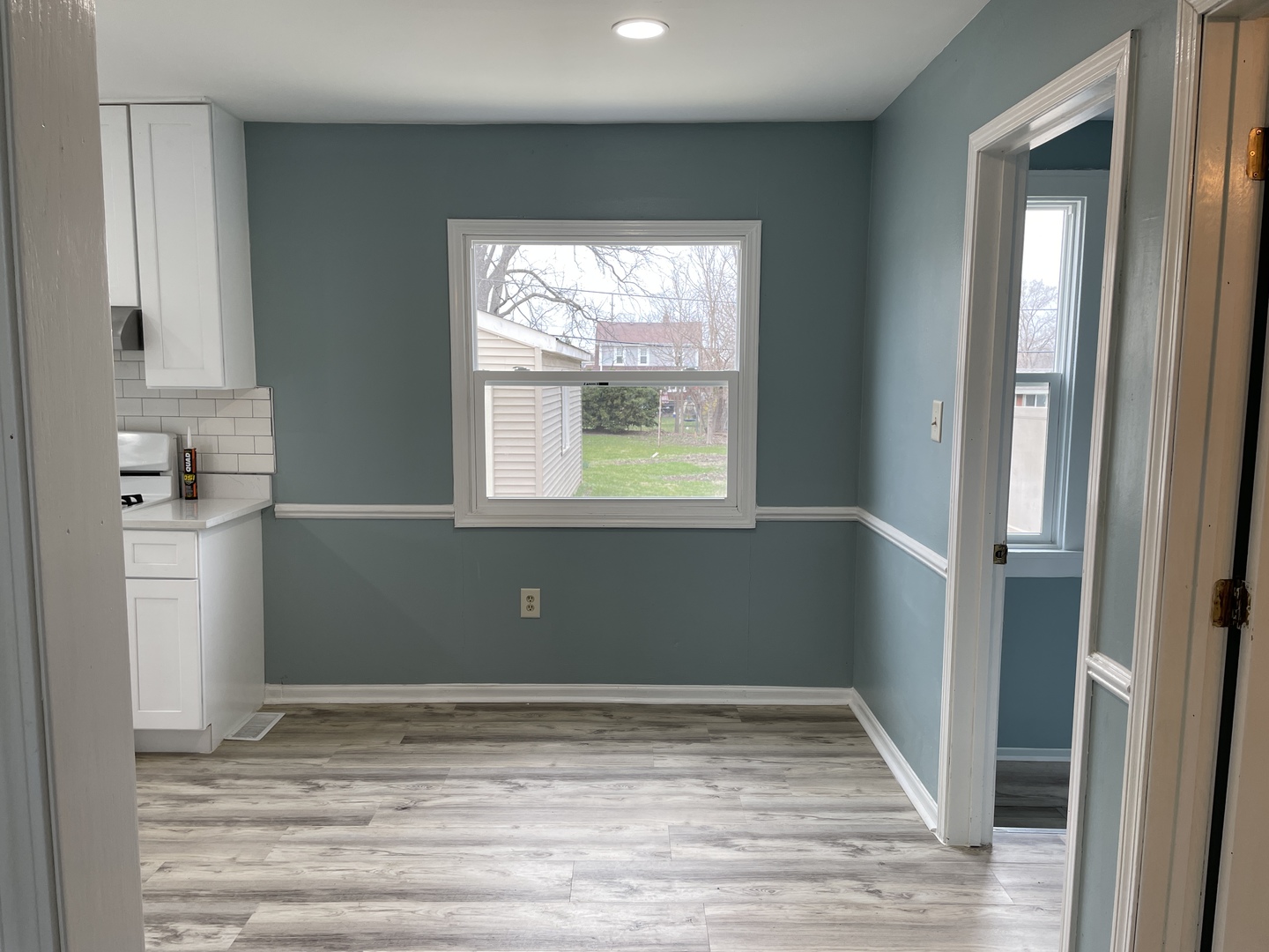 114 E Richmond Street, Westmont, IL 60559