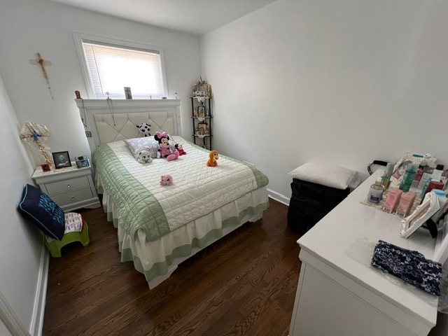 4952 HULL Street #2E, Skokie, IL 60077