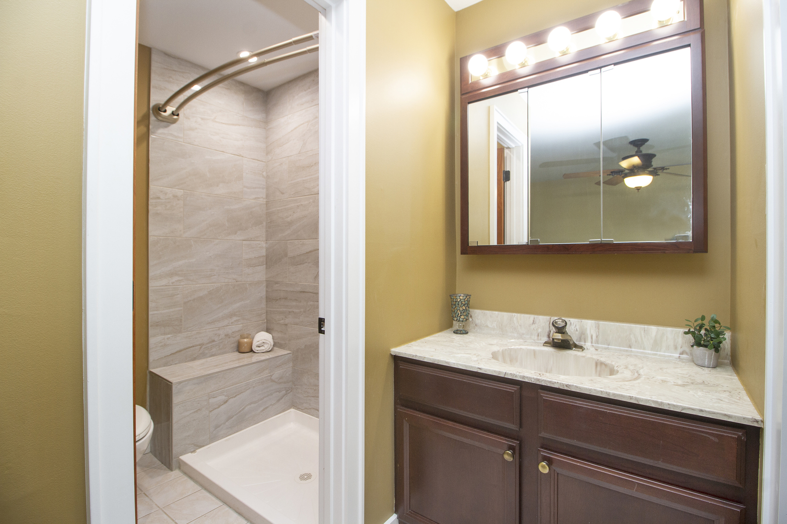 18079 Live Oak Court #1616, Tinley Park, IL 60477