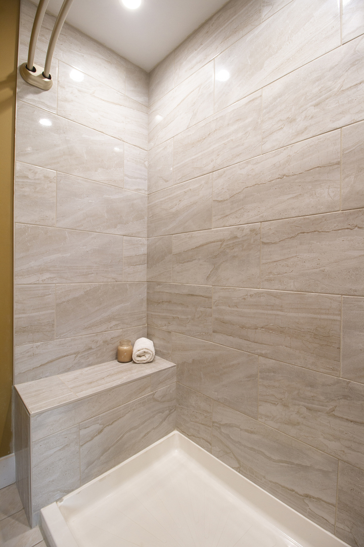 18079 Live Oak Court #1616, Tinley Park, IL 60477