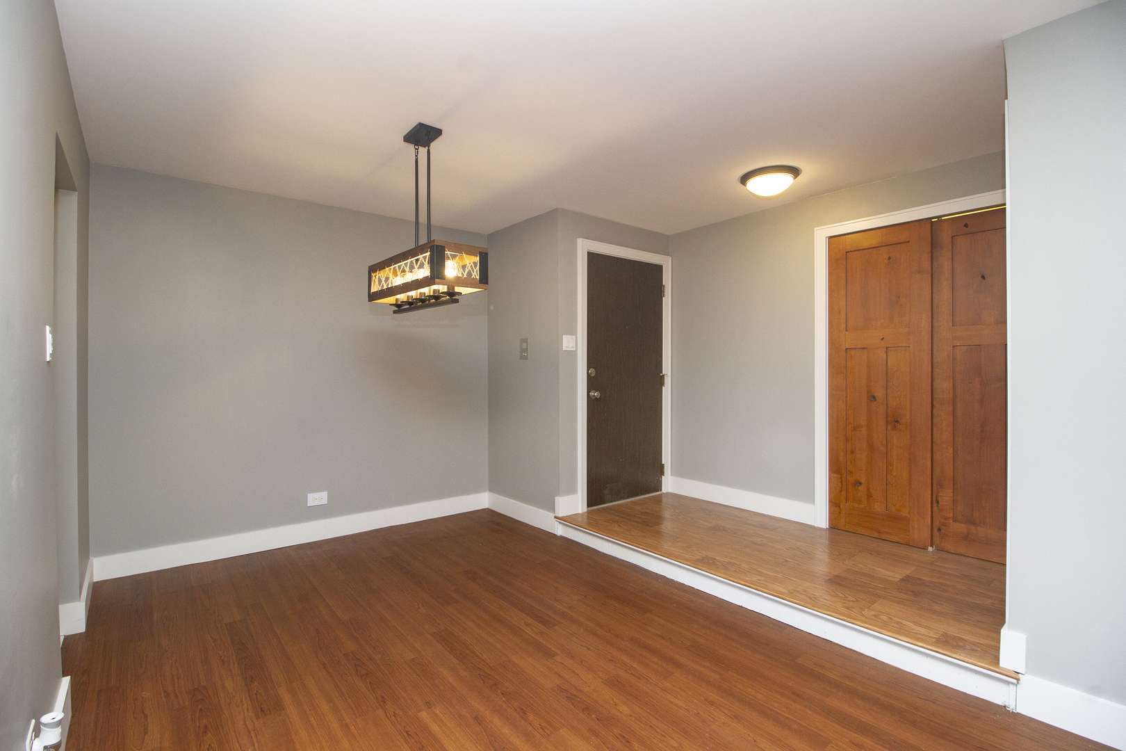 18079 Live Oak Court #1616, Tinley Park, IL 60477