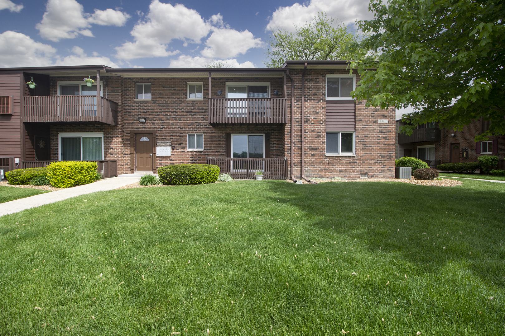 18079 Live Oak Court #1616, Tinley Park, IL 60477