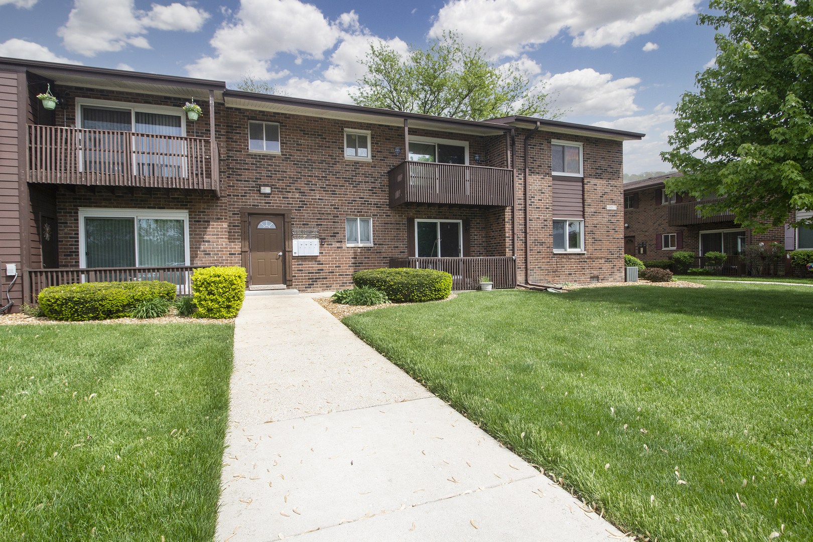 18079 Live Oak Court #1616, Tinley Park, IL 60477