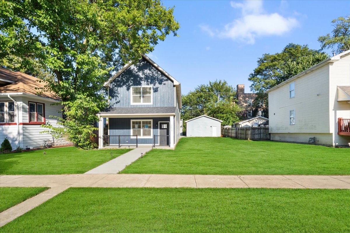 1411 S 6th Avenue, Maywood, IL 60153