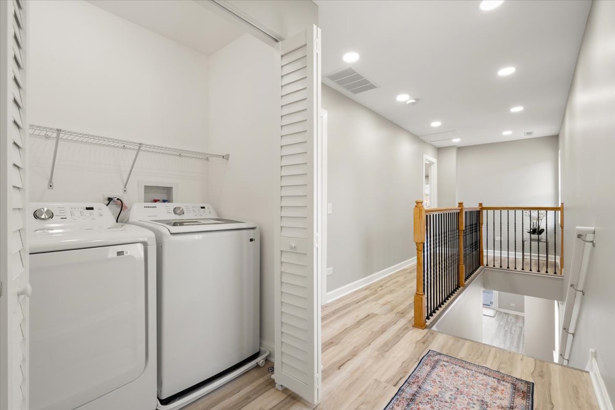 1411 S 6th Avenue, Maywood, IL 60153