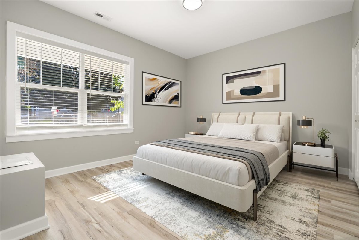 1411 S 6th Avenue, Maywood, IL 60153