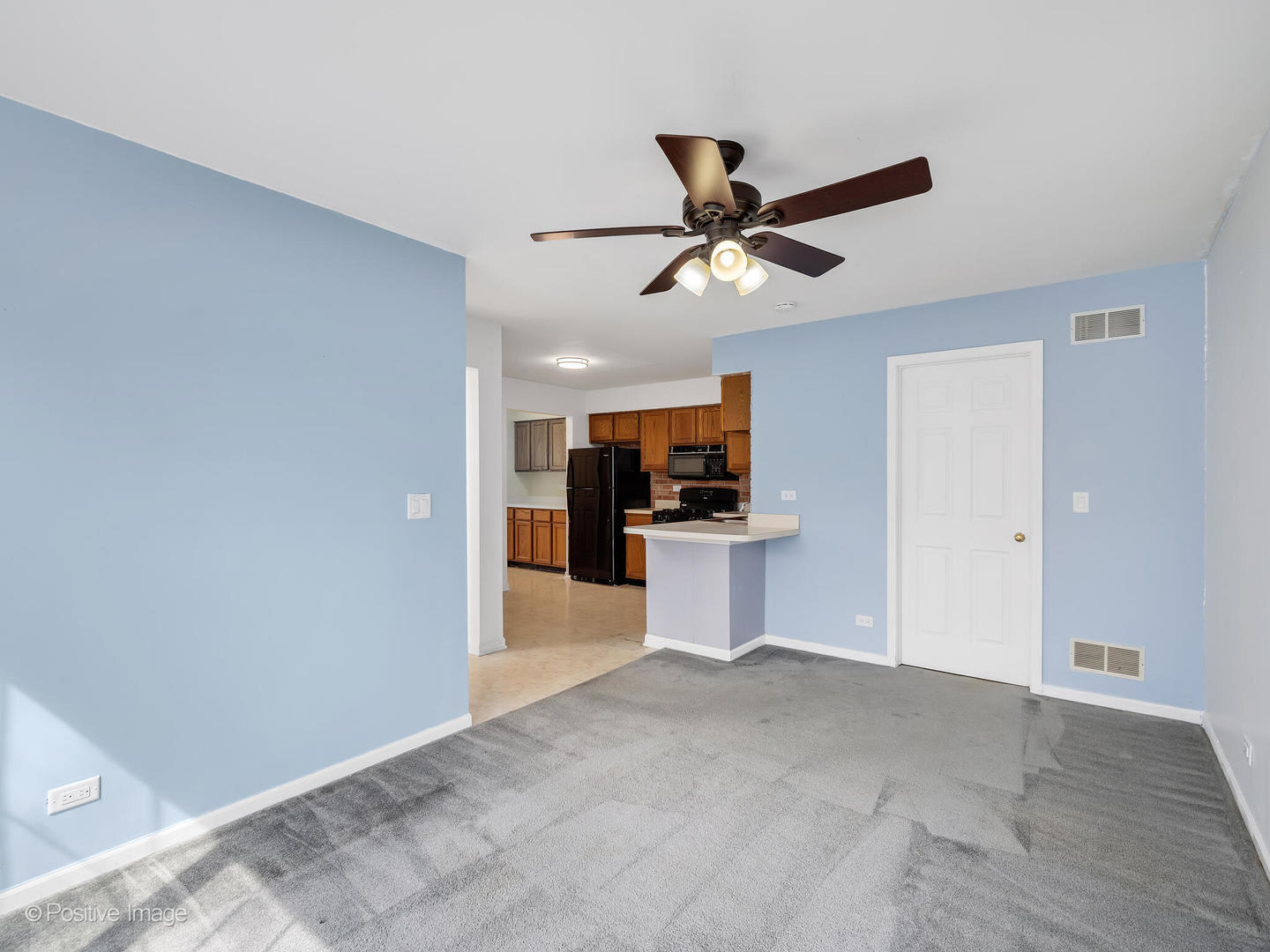 700 Bent Ridge Lane, Elgin, IL 60120