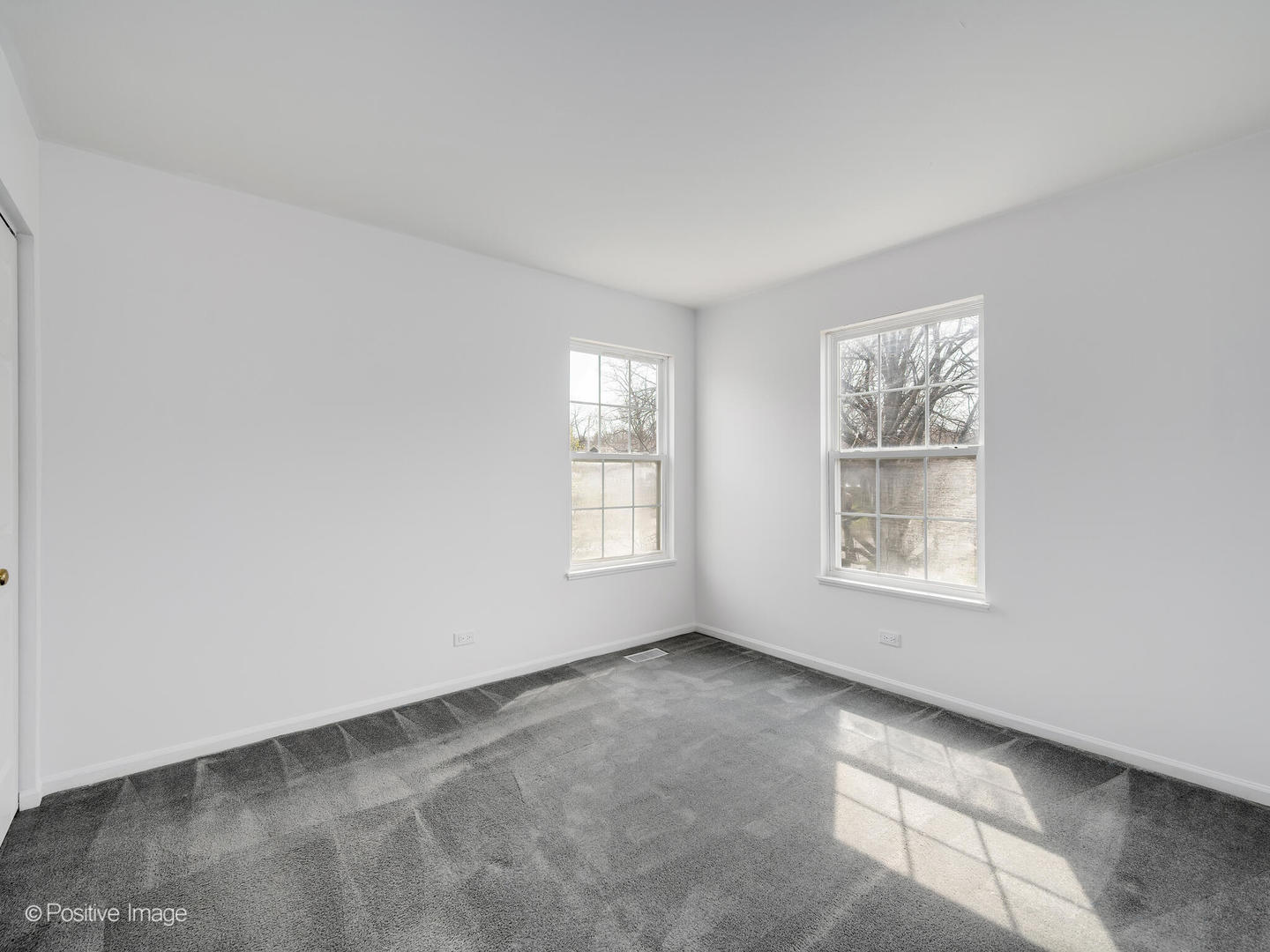 700 Bent Ridge Lane, Elgin, IL 60120