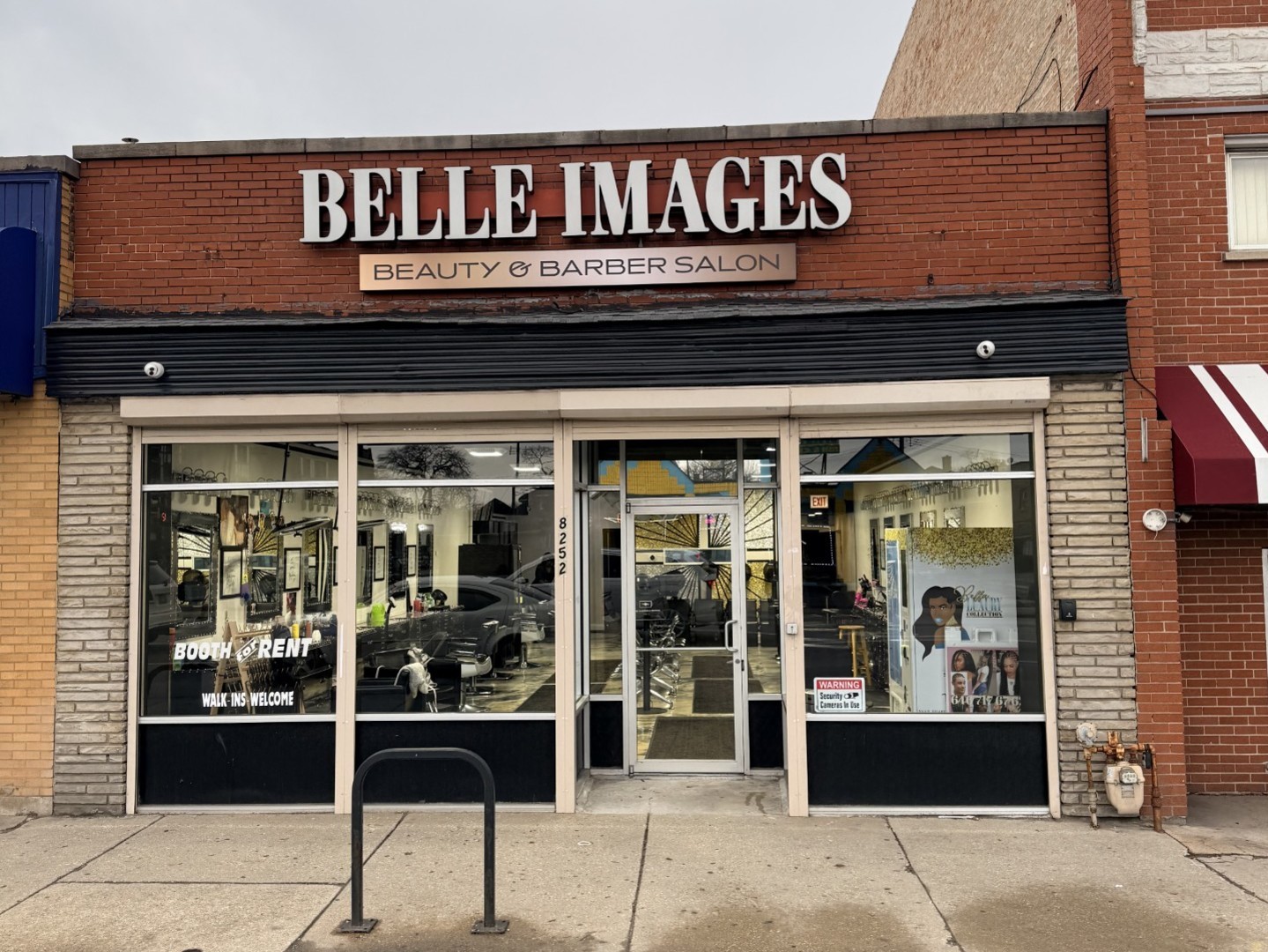 8252 S ASHLAND Avenue, Chicago, IL 60620