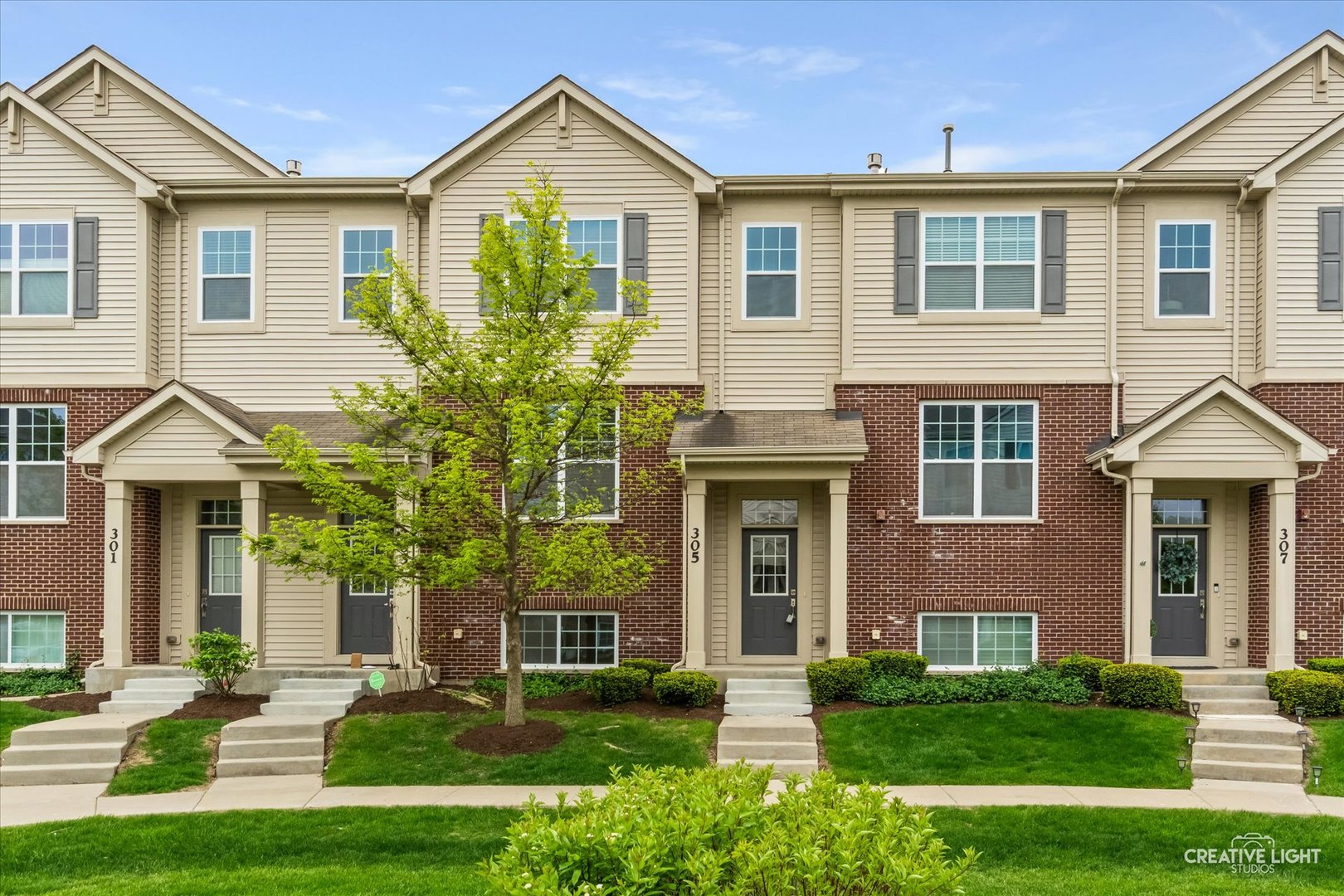 305 Lexington Lane, Rolling Meadows, IL 60008