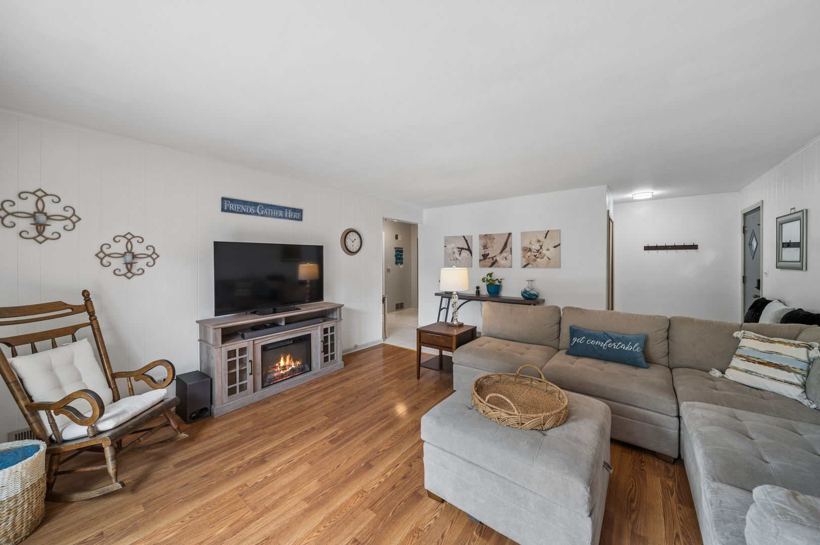 2534 Maple Street, River Grove, IL 60171